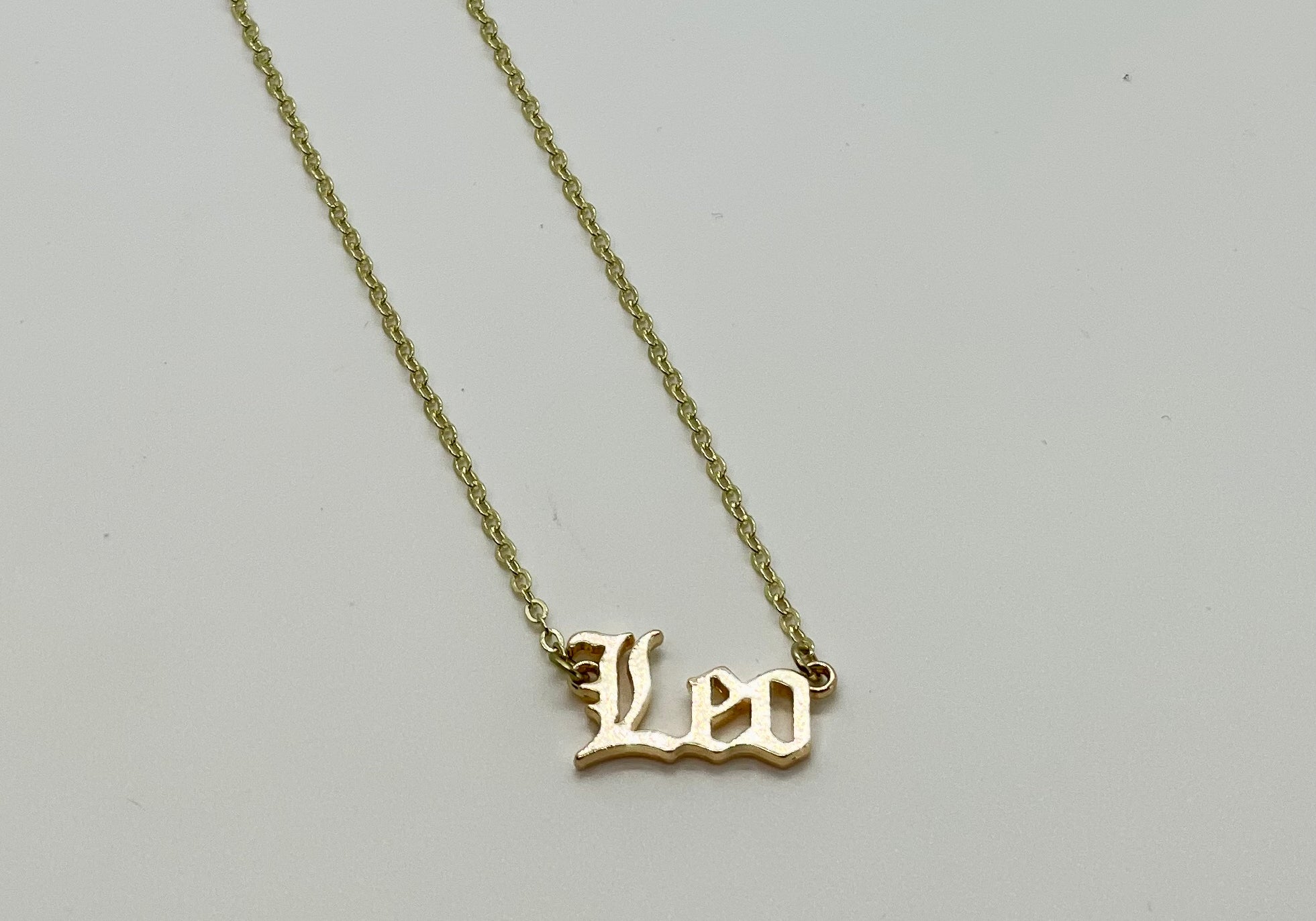 What's Your Sign Zodiac Name Necklace - Bodacious Bijous Leo Gold