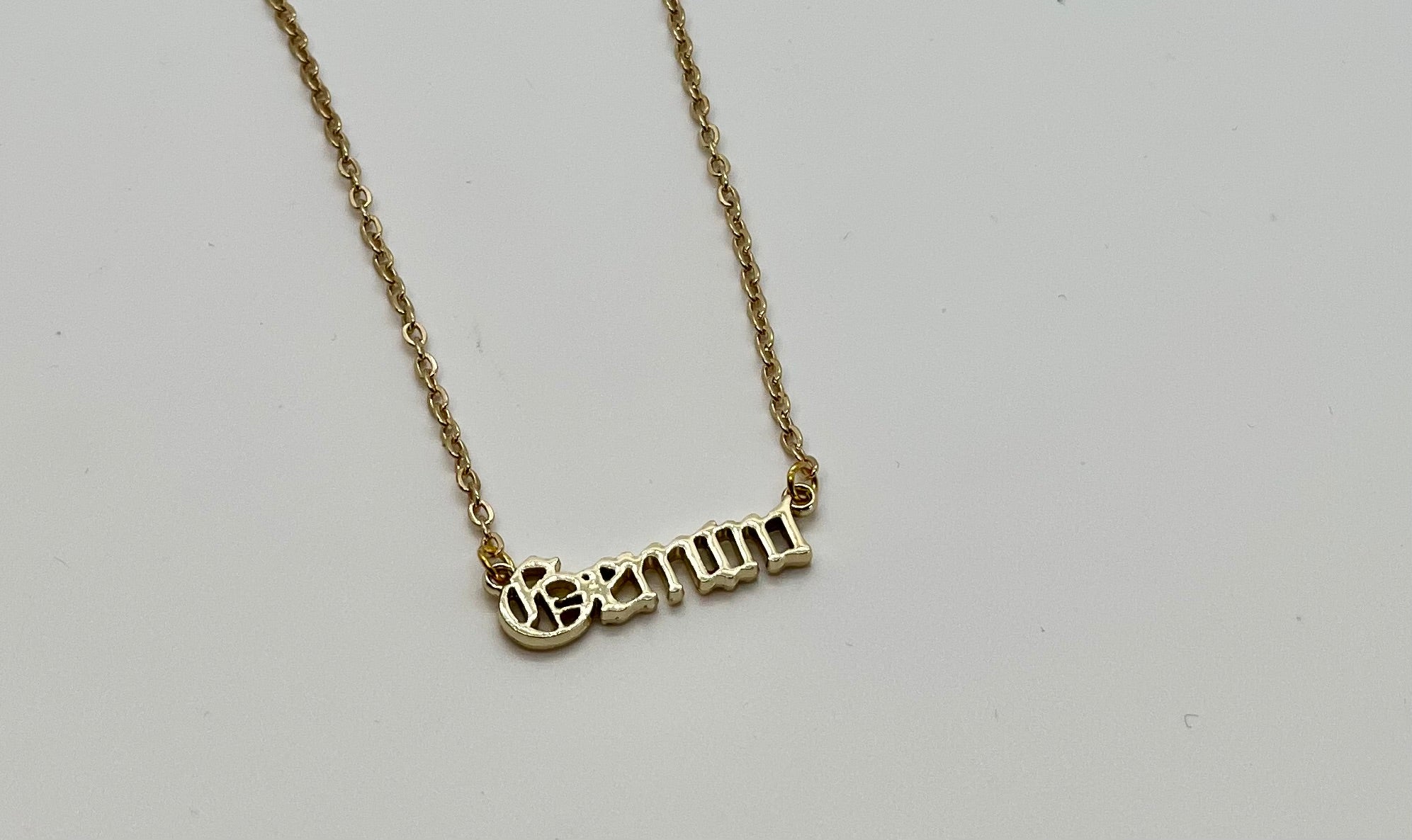 What's Your Sign Zodiac Name Necklace - Bodacious Bijous Gemini Gold
