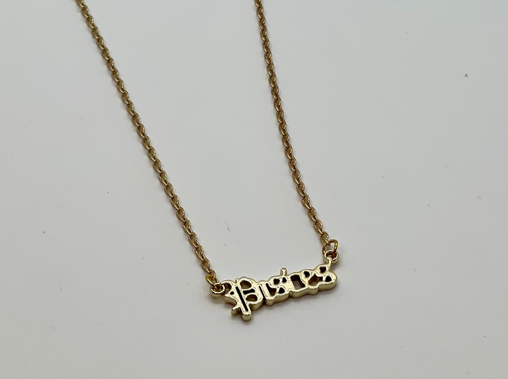 What's Your Sign Zodiac Name Necklace - Bodacious Bijous Pisces Gold