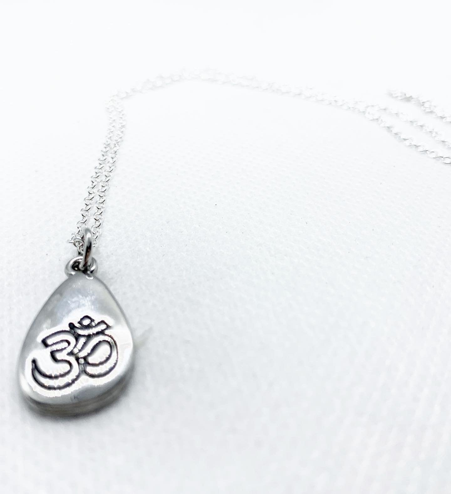 OM Symbol Necklace - Bodacious Bijous